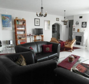 Wohnung in Alsörs mit Garten und Terrasse